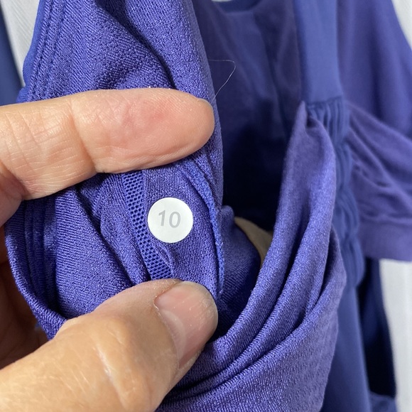 Lululemon tank top - Picture 8 of 17